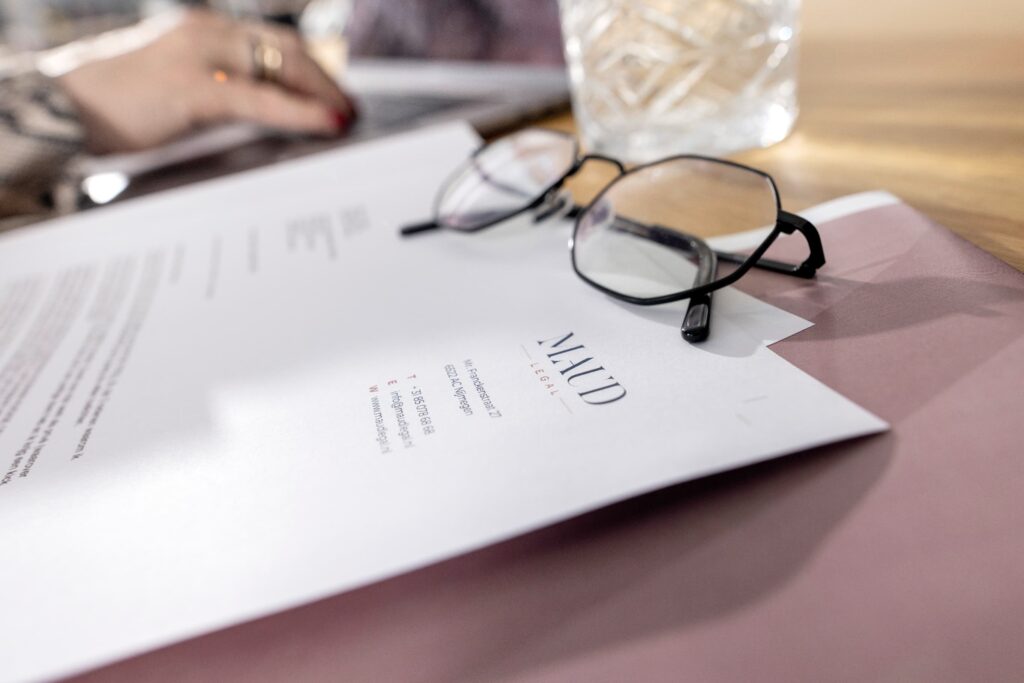 Who are we looking for with our notary glasses.